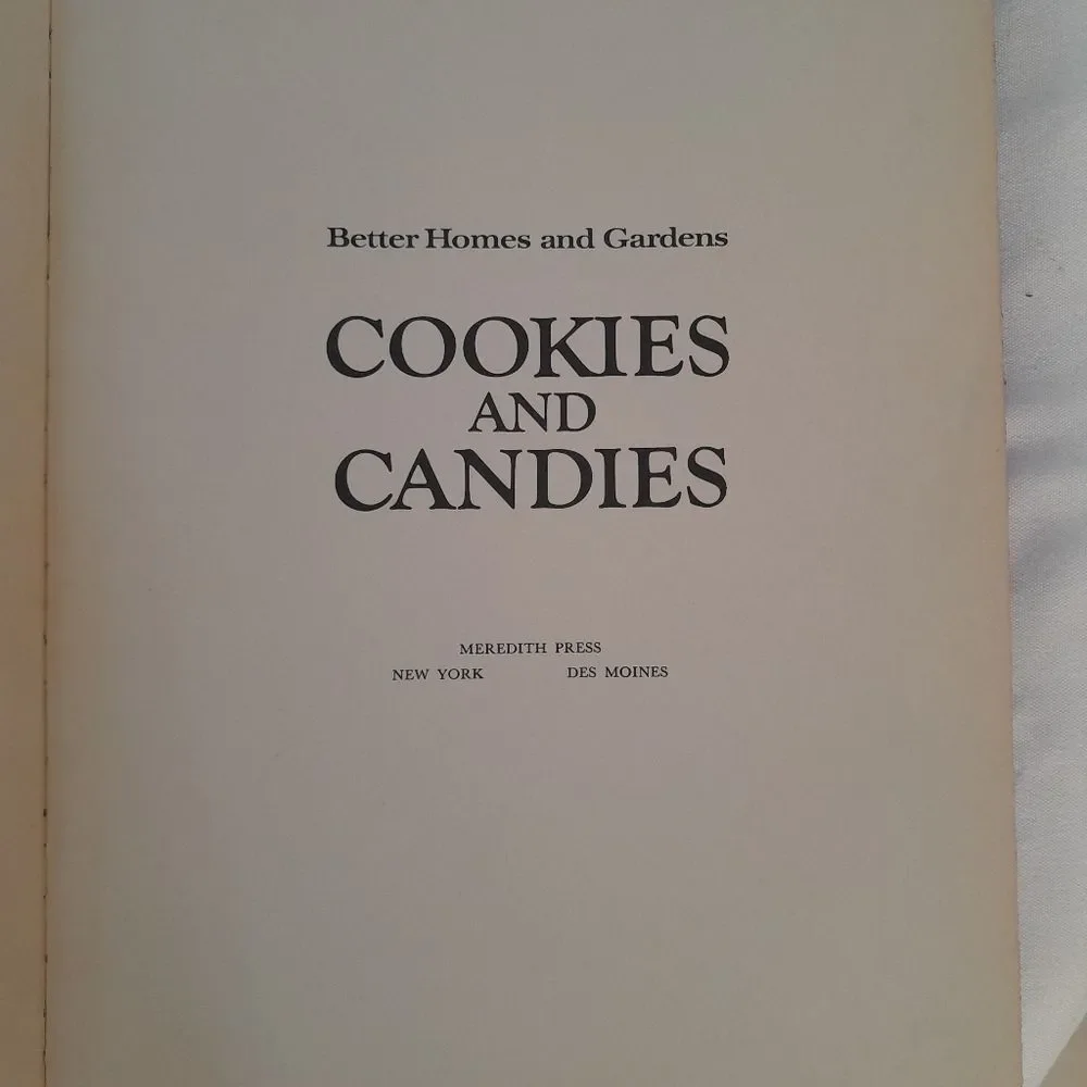 Better Homes and Garden cook book
